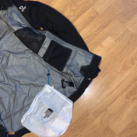 NWT The North Face Summit L5 FUTURELIGHT Jacket - Picture 7 of 16